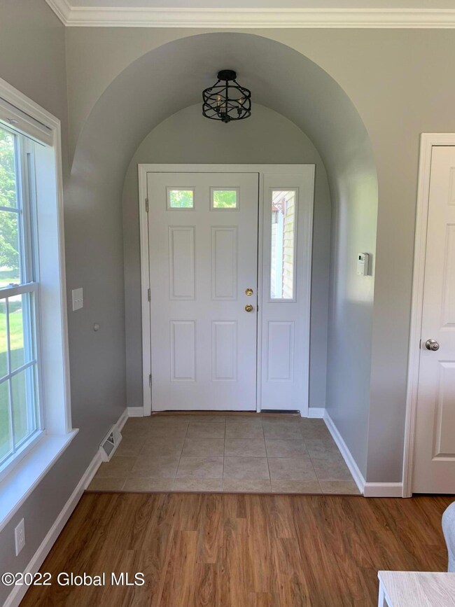 14 Beacon St, Ballston Spa, NY 12020 - photo 5