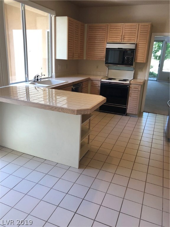 5069 Mount Pleasant Ln, Las Vegas, NV 89113 - photo 2