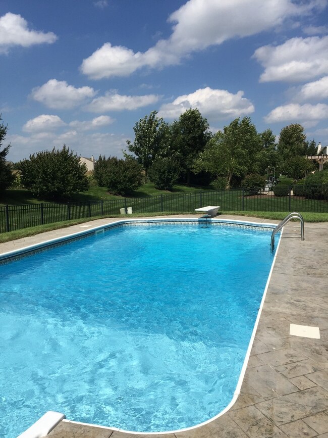 490 Tuscany Dr, Algonquin, IL 60102 - photo 2