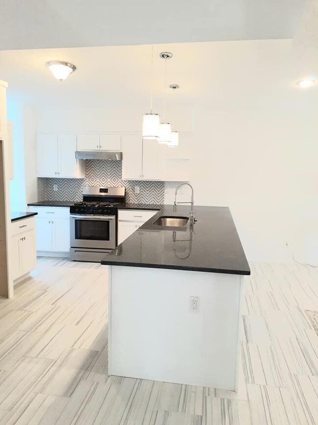 10901 George Archer Dr, El Paso, TX 79936 - photo 5