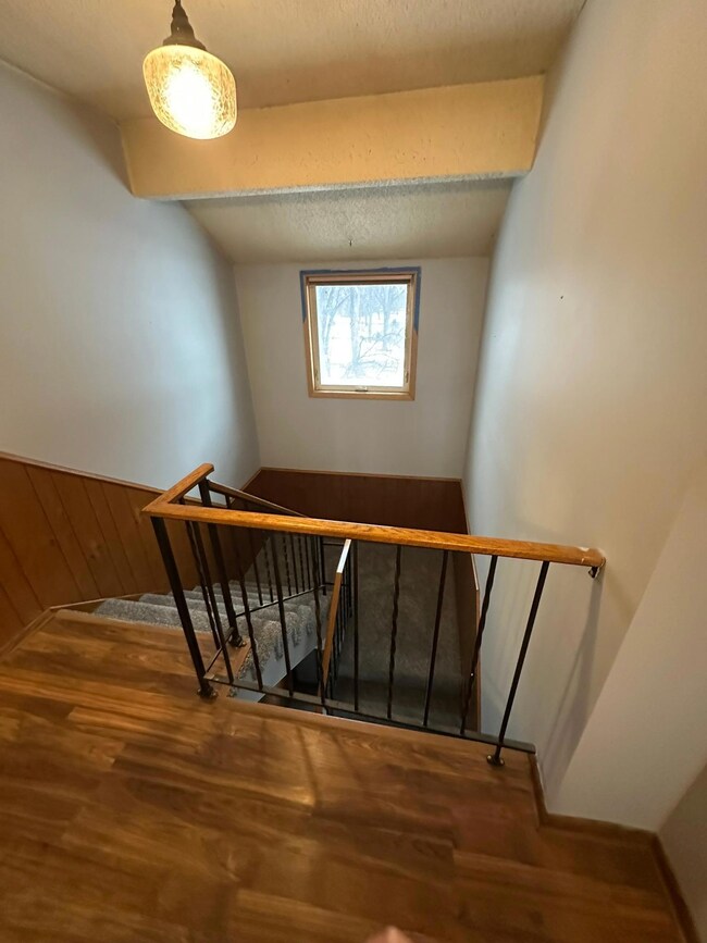 1818 113th Ln NW, Coon Rapids, MN 55433 - photo 3