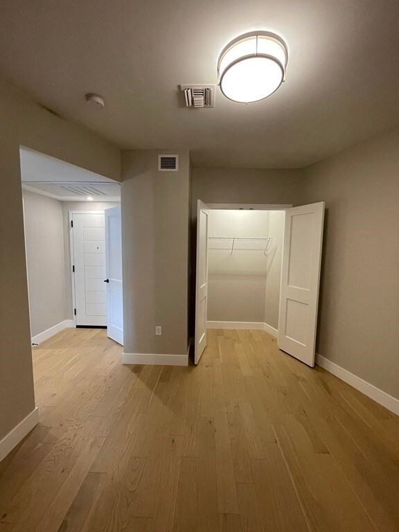 Cadence on Leo unit 315, Boston, MA 02135 - photo 6