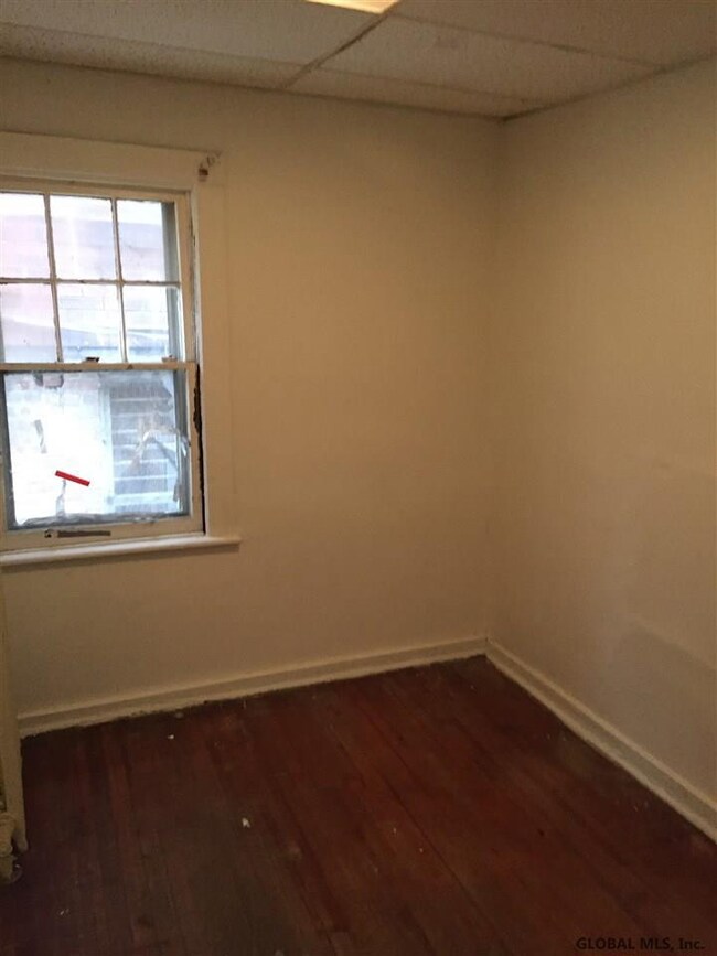512 Washington Ave, Albany, NY 12203 - photo 6