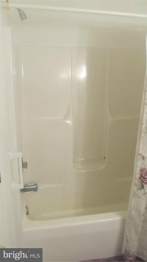 176 Kingston Park Ln E, Middle River, MD 21220 - photo 6