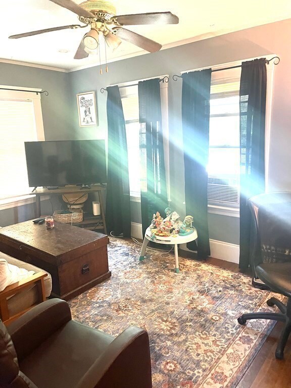 9 Wakefield Ave unit 2, Wakefield, MA 01880 - photo 3