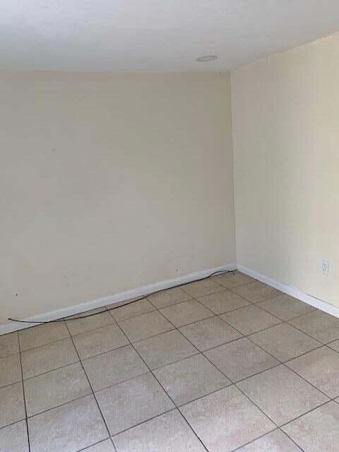 289 NE 15th Terrace unit 3, Boca Raton, FL 33432 - photo 2