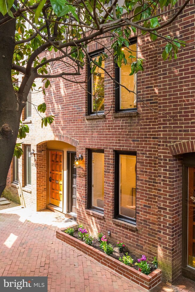 3254 Jones Ct NW, Washington, DC 20007 - photo 3