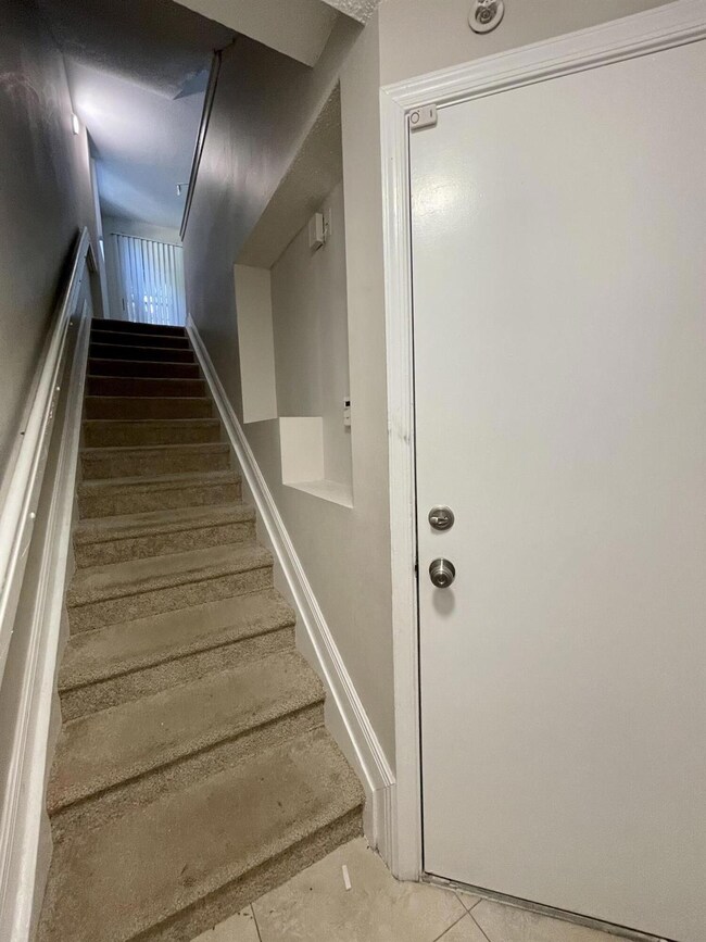 unlisted-address, Boca Raton, FL 33433 - photo 5