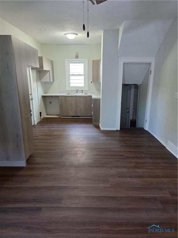 1940 Hurd St, Toledo, OH 43605 - photo 5