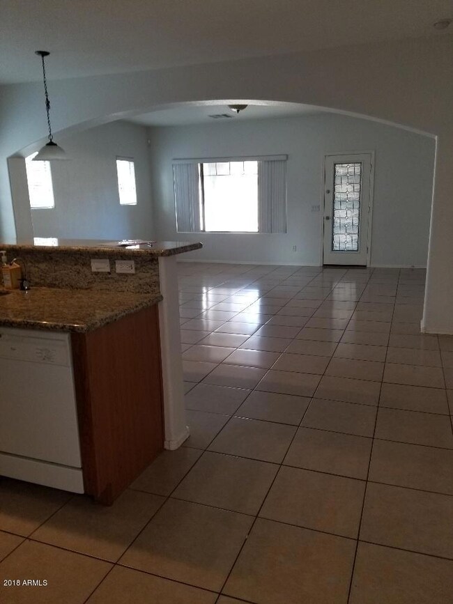 1284 E Hampton Ln, Gilbert, AZ 85295 - photo 6