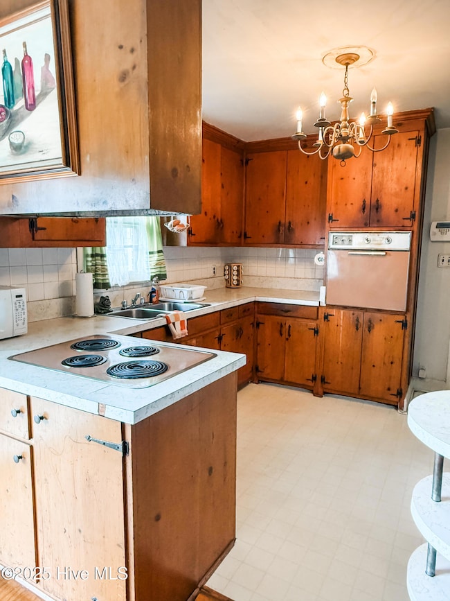 1110 Vance St N, Wilson, NC 27893 - photo 5