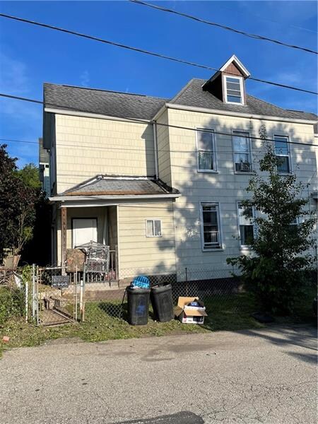 401 Harrison St, Glassport, PA 15045 - photo 3