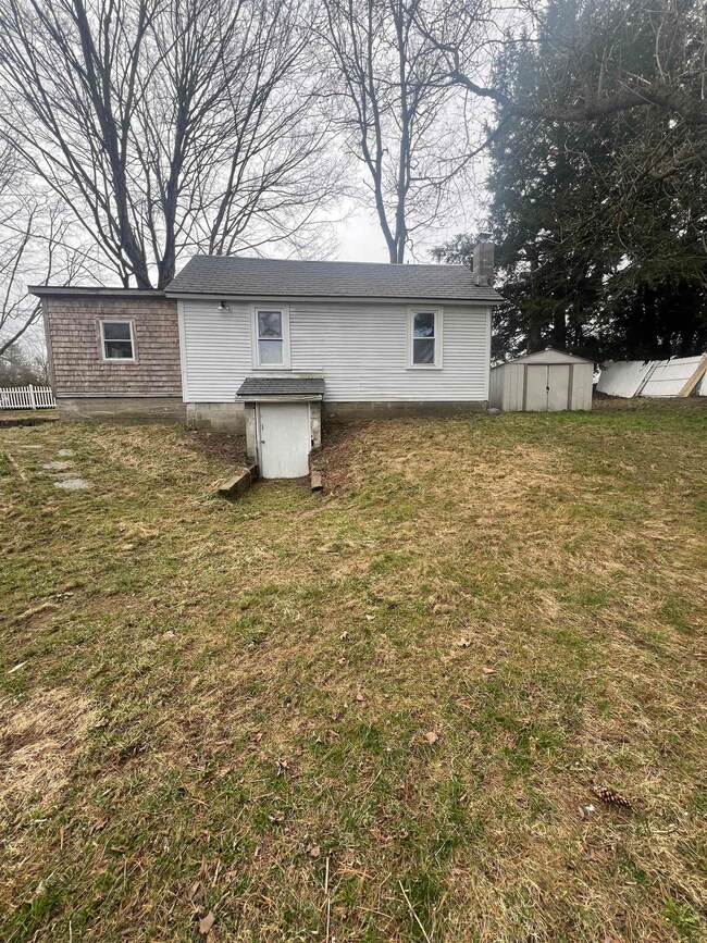 15 Marcy Ave, Charlestown, NH 03603 - photo 4