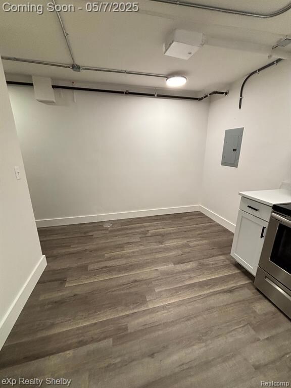 Dining area off of kitchen