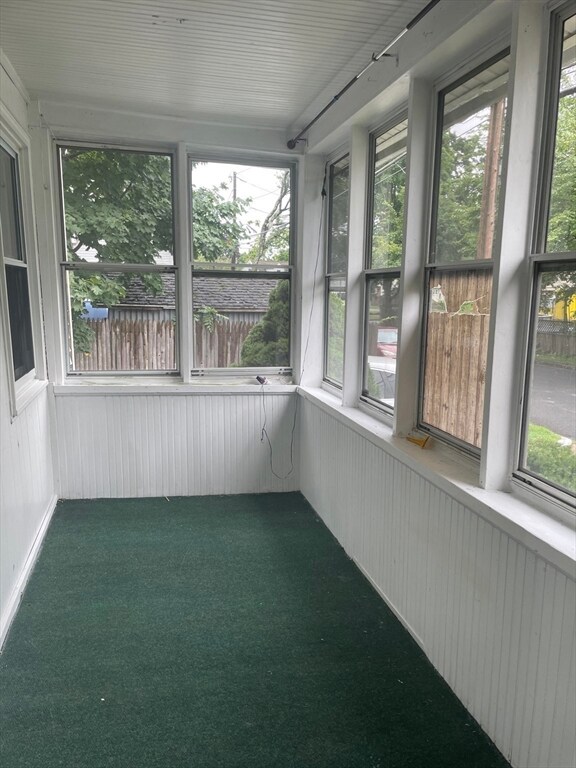 101 Laurence St, Springfield, MA 01104 - photo 3