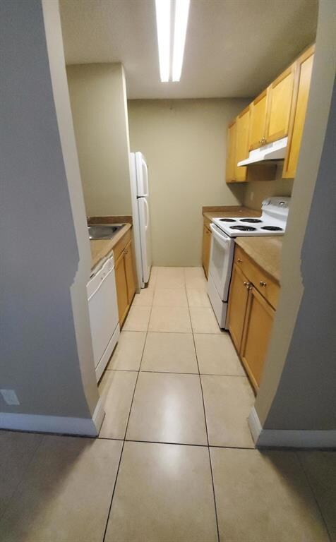 620 Meadows Cir unit 620, Boynton Beach, FL 33436 - photo 4