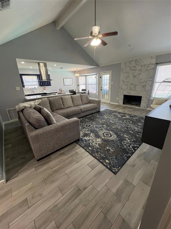 7625 Teresa Ct, North Richland Hills, TX 76182 - photo 6