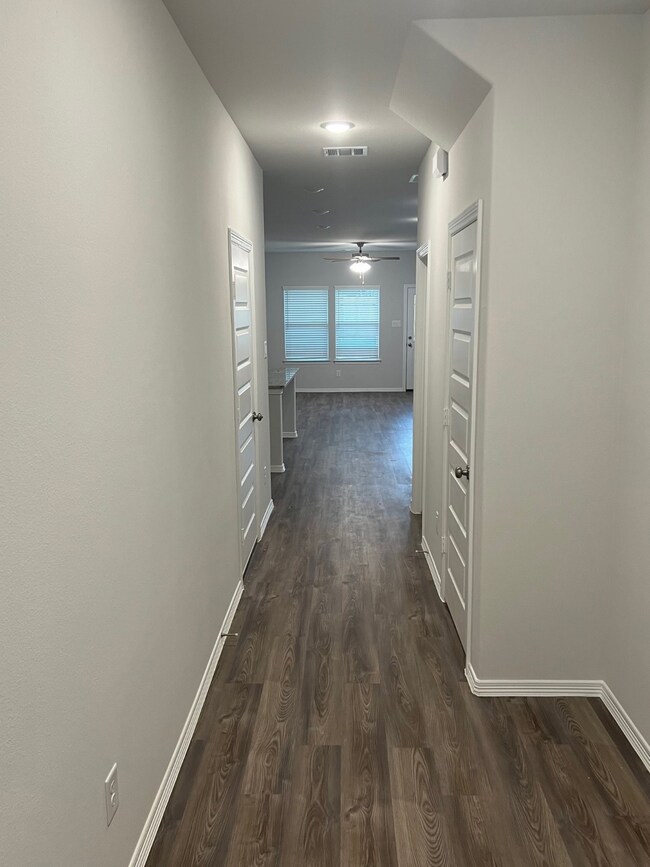 25918 Emory Hollow Dr, Tomball, TX 77375 - photo 6