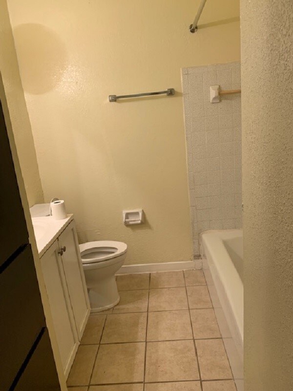 3502 Campbell St unit 2, Houston, TX 77026 - photo 4