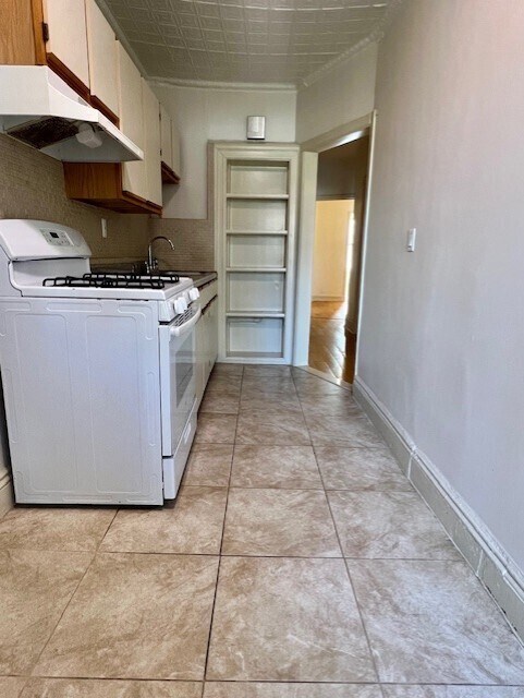 unlisted-address, Brooklyn, NY 11238 - photo 2