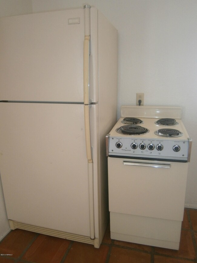 1231 E Water St unit B, Tucson, AZ 85719 - photo 3