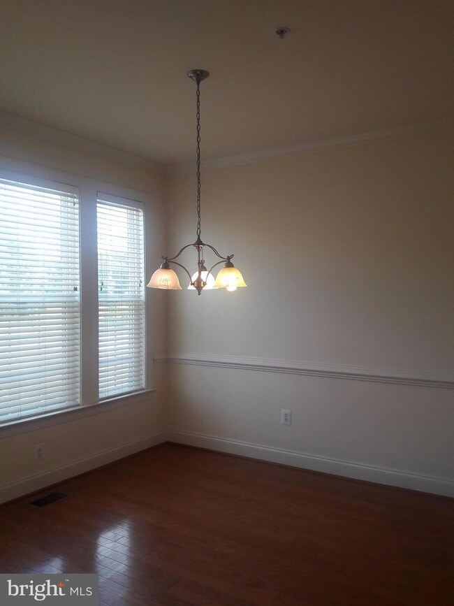 5102 Shamrocks Delight Dr unit 82B, Bowie, MD 20720 - photo 3