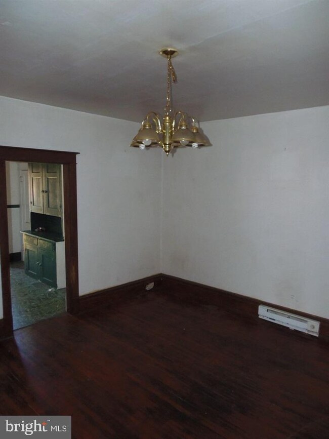 2522 N 5th St, Harrisburg, PA 17110 - photo 4