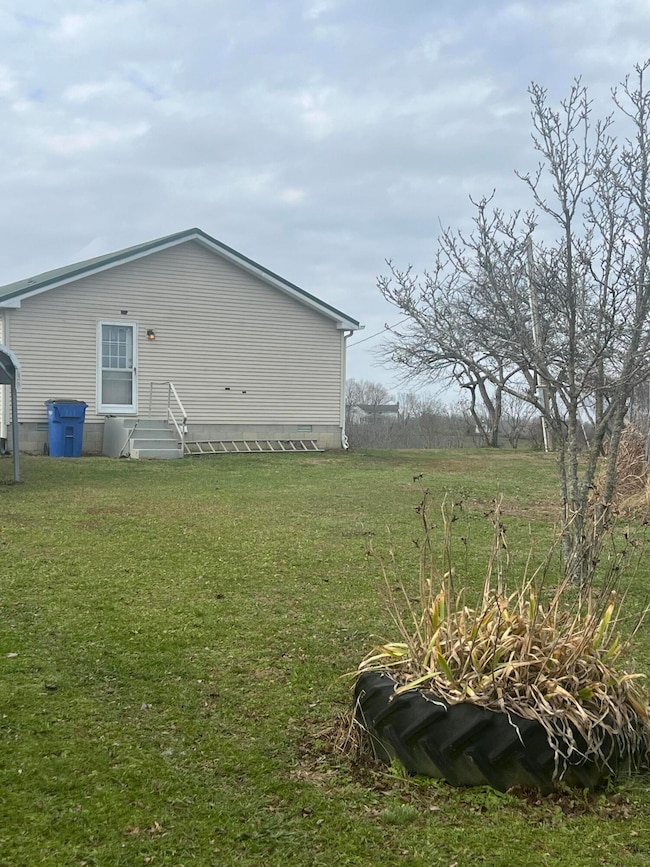 704 Cardwell Rd, Harrodsburg, KY 40330 - photo 5