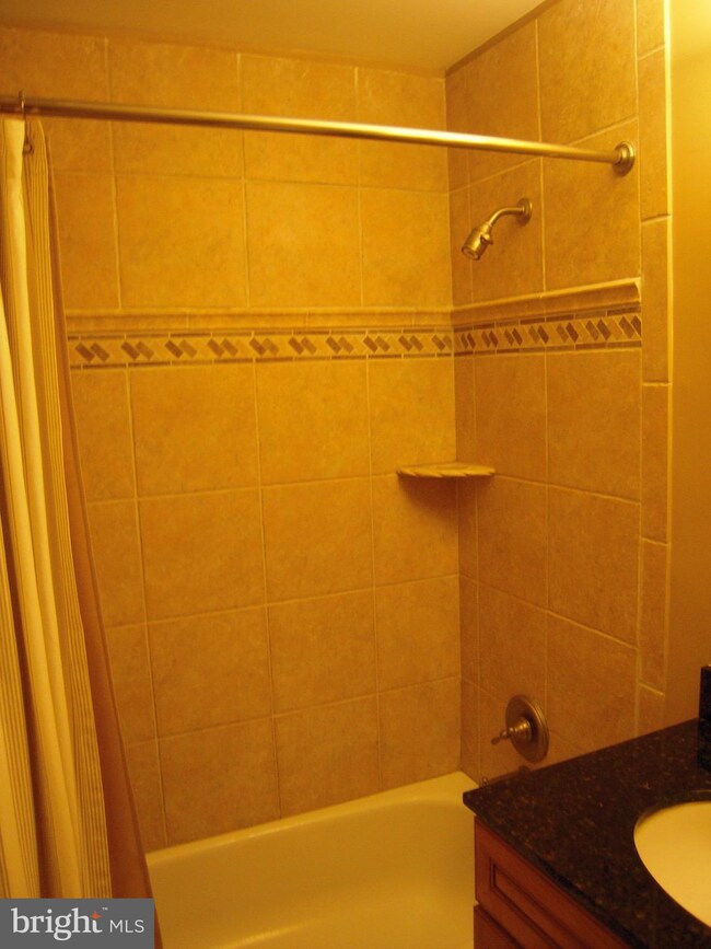 1116 N Taylor St unit B, Arlington, VA 22201 - photo 7