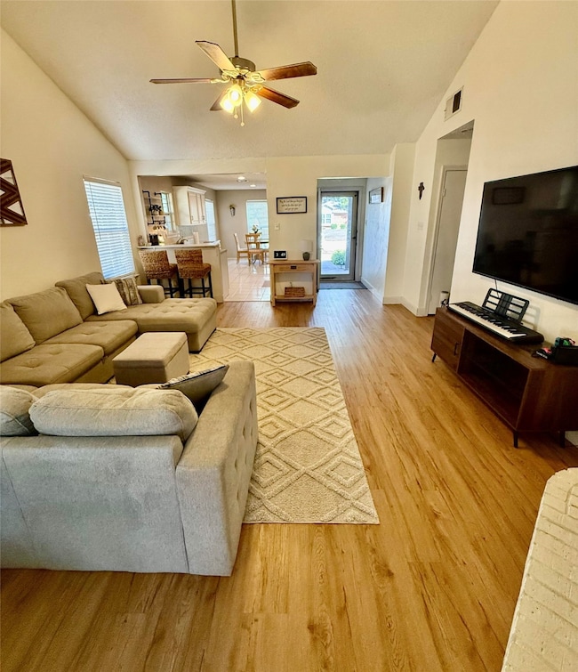 2612 Forestview Dr, Corinth, TX 76210 - photo 5