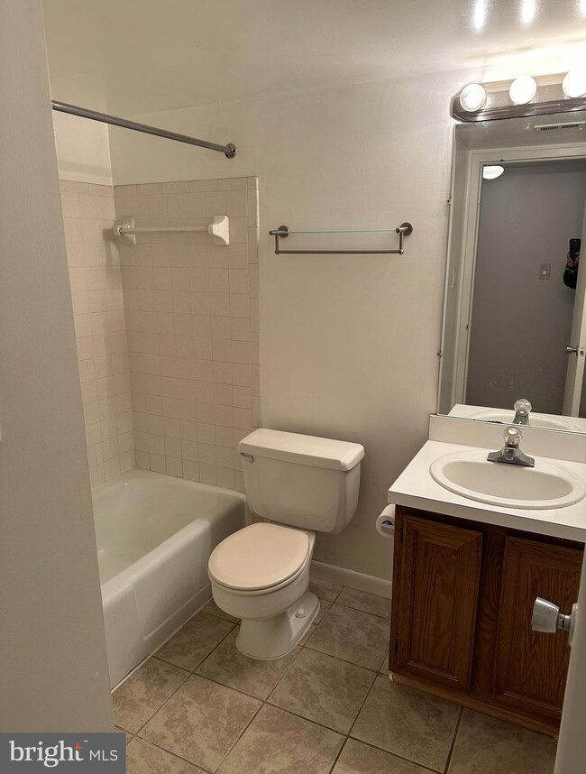 1403 Northgate Square unit 1403-2, Reston, VA 20190 - photo 5