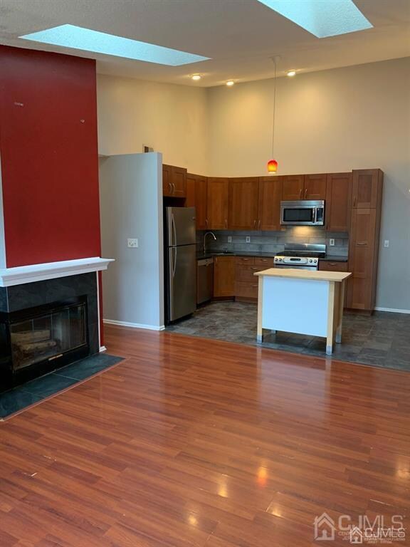 93 Caitlin Ct unit E2, Franklin Park, NJ 08823 - photo 5