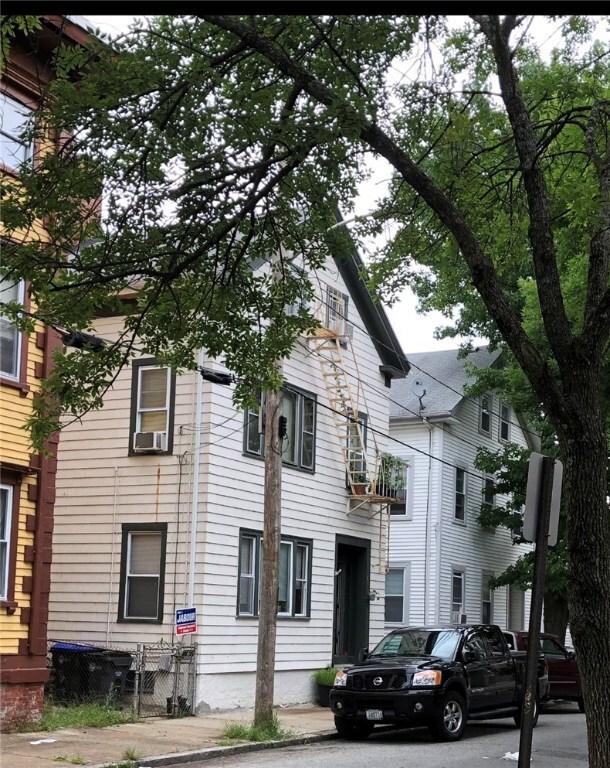 23 Pierce St, Providence, RI 02909 - photo 5