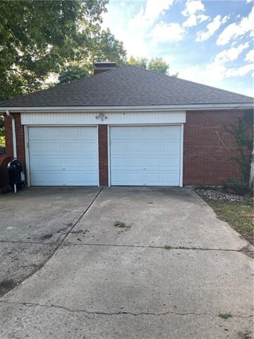 2 Car oversize garage