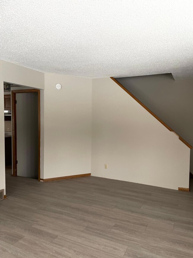 8622 Aldrich Ave S, Bloomington, MN 55420 - photo 6