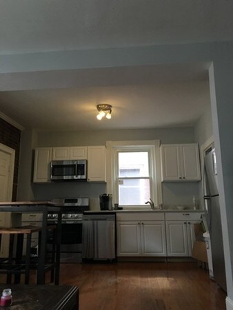 1890 Beacon St unit 2, Brookline, MA 02445 - photo 5
