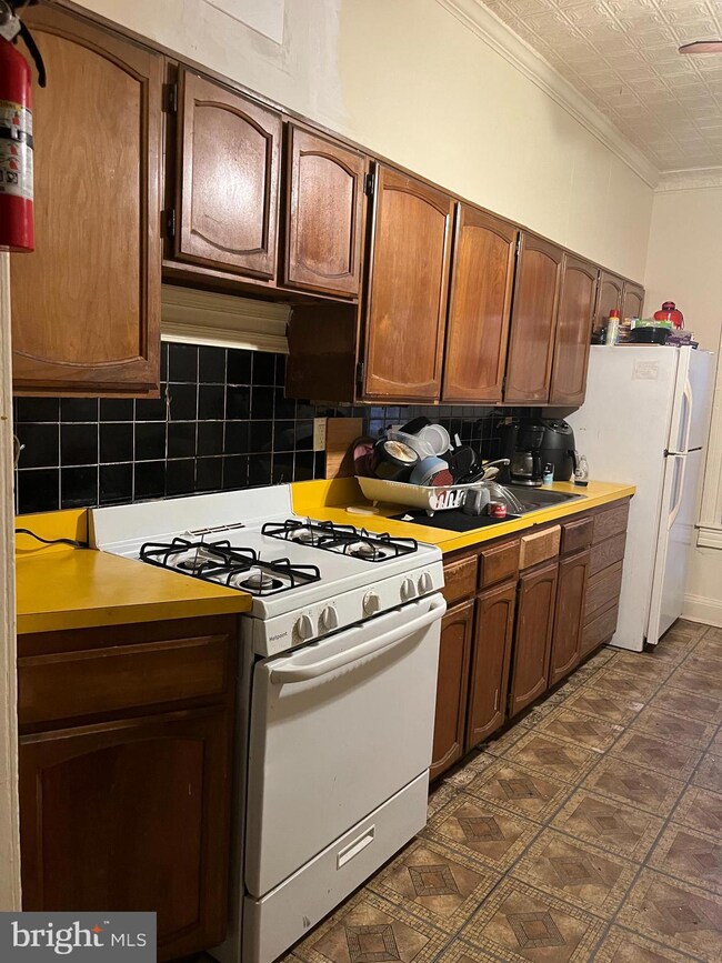 1647 Normal Ave, Baltimore, MD 21213 - photo 5