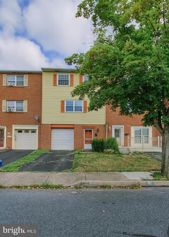 276 Broad St, Highspire, PA 17034 - photo 3