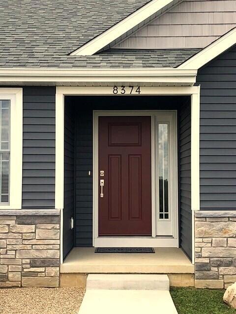 8374_Garr_Porch