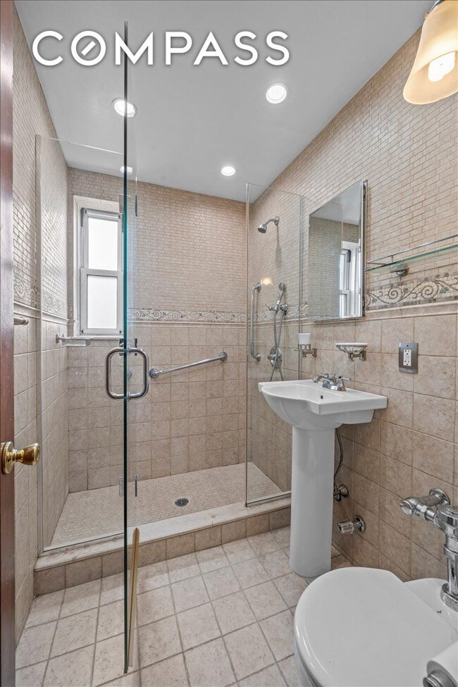 286 Corbin Place unit D1, Brooklyn, NY 11235 - photo 6