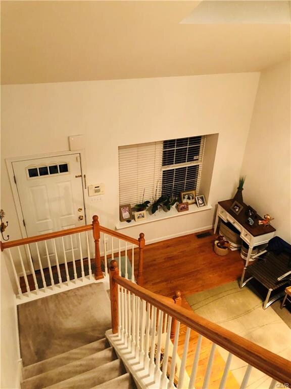 5539 Stonecroft Ln, Allentown, PA 18106 - photo 4