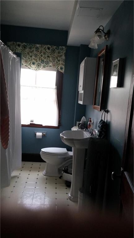 18 Codman St, Portland, ME 04103 - photo 6