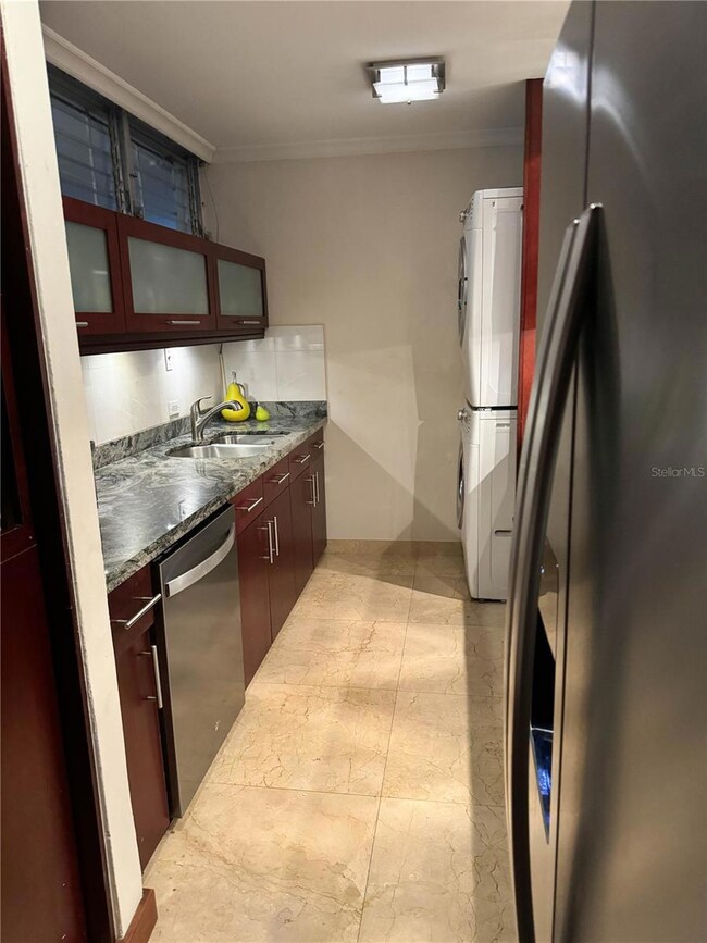 1301 Ave Magdalena Park unit 305, San Juan, PR 00907 - photo 6