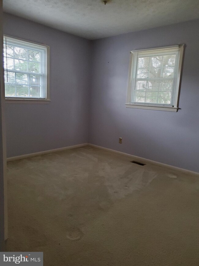 68 Wyche Rd, Stafford, VA 22554 - photo 5