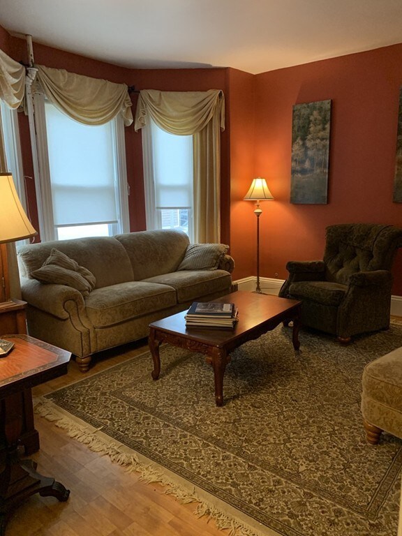 219 I St unit 221, Boston, MA 02127 - photo 5