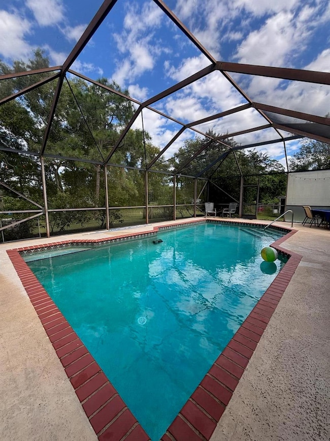 16319 E Cheltenham Dr, Loxahatchee, FL 33470 - photo 4