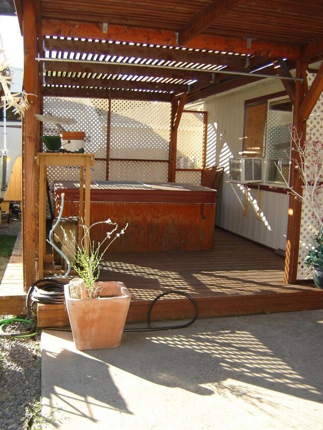 1187 Glengrove Ave, Central Point, OR 97502 - photo 4