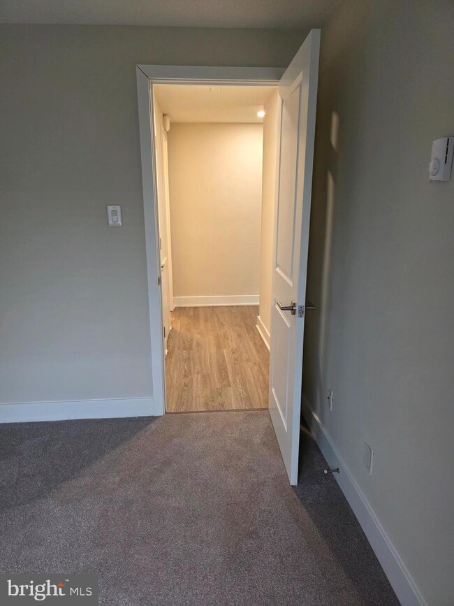 104 W North Ln unit .B5, Conshohocken, PA 19428 - photo 3