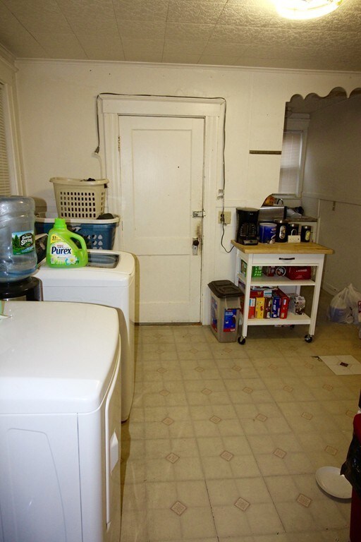 12 Prince St unit 2, Salem, MA 01970 - photo 5