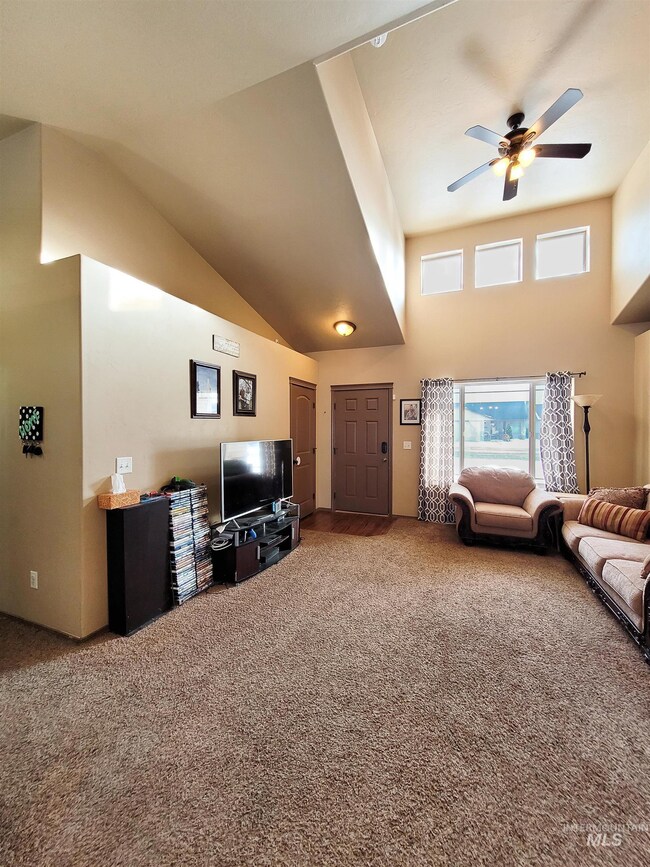 2543 Yellowstone Trail, Burley, ID 83318 - photo 6